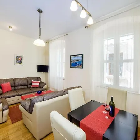 Apartment Abc In The Center Of The Old Town Zadar